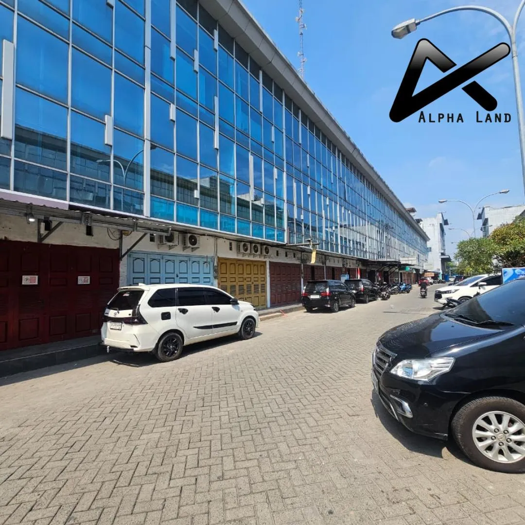 Disewa Ruko Gandeng Komplek Megacom